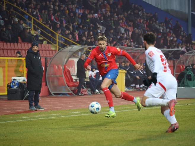 Fudbaleri Borca poraženi od Zrinjskog, crveno-plavima jesenja titula (FOTO)