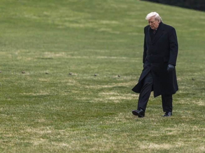 Donald Tramp (foto: EPA/SHAWN THEW) - 