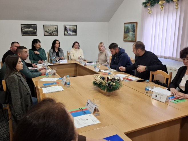 Sjednica SO Јezero - Foto: RTRS