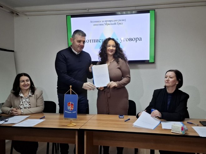 Mrkonjić Grad: Podsticaji za osam preduzetnika