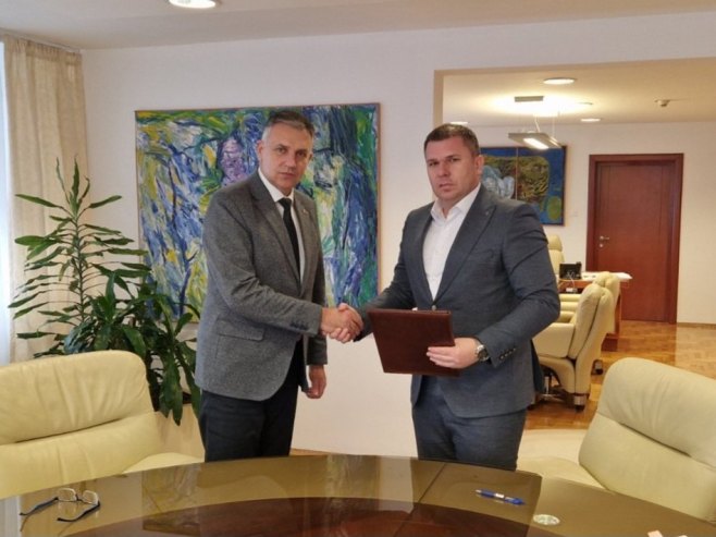 Potpisan sporazum Ministarstva prosvjete i Јavnog fonda za dječiju zaštitu