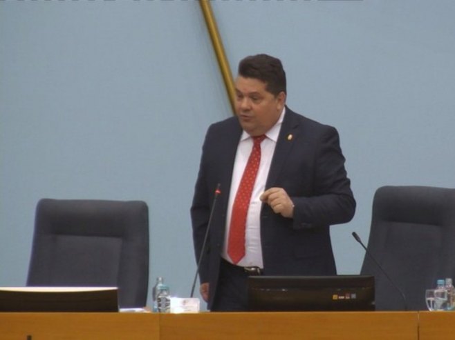 Stevandić poručio Vukanoviću: Zaštitnik pedofila nema pravo da priča o djeci i tuđim porodicama (VIDEO)