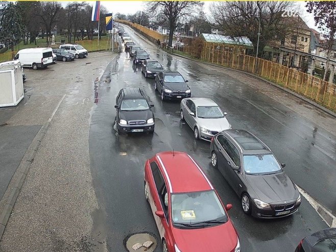 Duža čekanja na više graničnih prelaza na ulazu u BiH