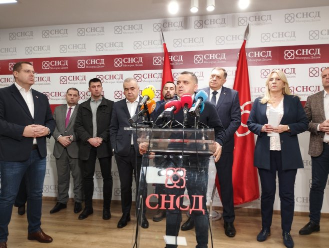 "Sa kandidatom SNSD-a Sinišom Karanom u još veću izbornu pobjedu" (VIDEO)