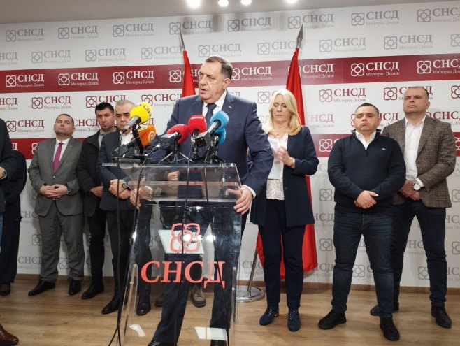 Dodik: Potvrđujemo jedinstvo, opredjeljenje i volju da SNSD pokaže svoju snagu (VIDEO)
