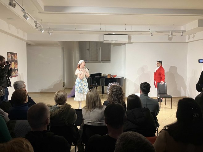 U Prijedoru izvedena Rosinijeva opera "Pepeljuga"