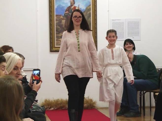 U Trebinju predstavljen hercegovački vez kao živo nematerijalno nasljeđe (VIDEO)