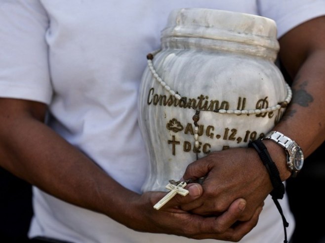 Urna (foto: EPA/ROLEX DELA PENA) - 