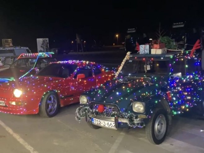 Prnjavor: Oldtajmeri vratili duh dobrih starih vremena (FOTO)