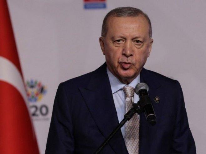 Erdogan: Nastavićemo borbu protiv terorizma