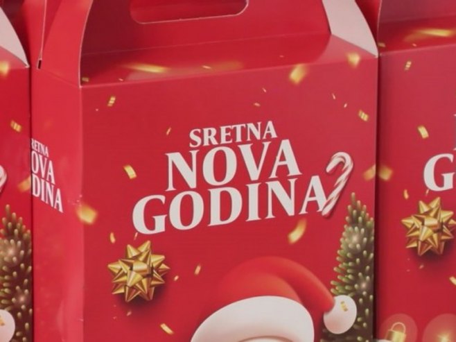 Derventa: Gradska uprava podijelila 400 paketića predškolskoj ustanovi "Trol" (VIDEO)