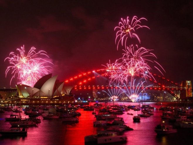Svijet dočekuje Novu godinu - Samoa i Kiribati prvi dočekali 2026. godinu (FOTO/VIDEO)