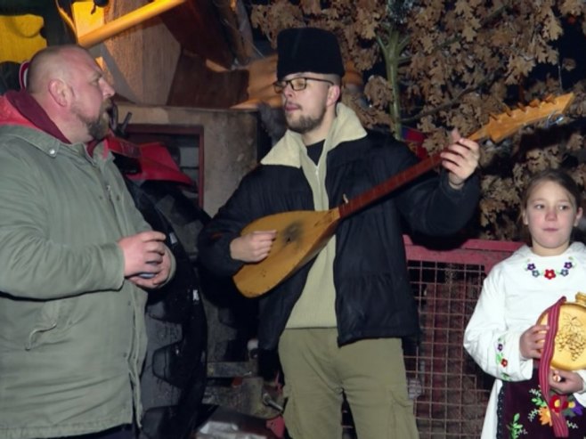 Širom Doboja vjernici obilježavaju Badnji dan