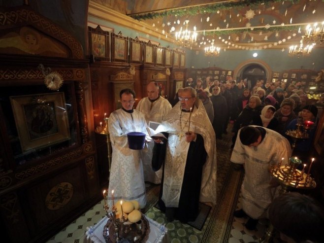 Božićna liturgija u hramu Hrista Spasitelja u Moskvi