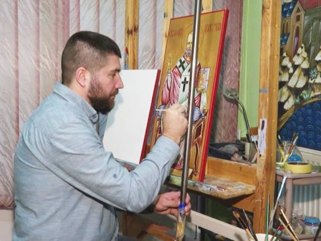 Ikonopisac Mišo Damjanović: Za ikonu Majke Božije potrebno najviše truda