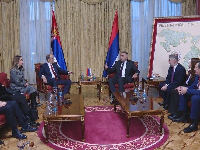 Sastanak Minić - Macut Sastanak Minić - Macut - Foto: RTRS