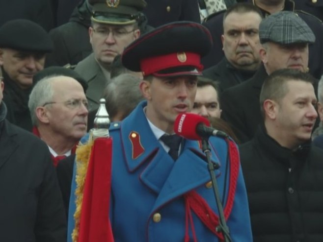 Svečani defile tradicionalno završen pjesmom "Pukni zoro" (VIDEO)