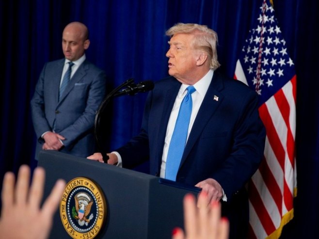 Tramp: Pratimo situaciju u Iranu, ako počnu da ubijaju ljude udarićemo snažno