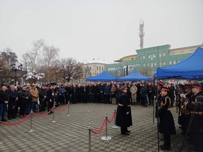 Obilježavanje Dana Republike Srpske u Brčkom, prisustvuju Minić i Dodik (FOTO)