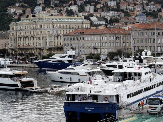 Prekršajna prijava za isticanje ustaške zastave i pozdrava "Za dom spremni"