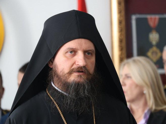Vladika Sergije ukazao da su vojnicima ugrožena vjerska prava i slobode