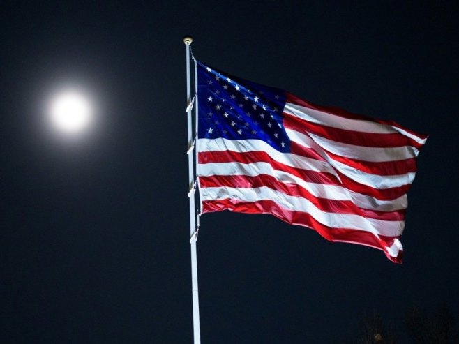 SAD obustavljaju izdavanje viza za građane 75 zemalja, uključujući Rusiju