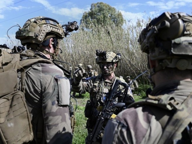 Francuska će učestvovati u evropskoj vojnoj misiji na Grenlandu