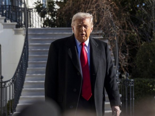 Donald Tramp (foto: EPA/SHAWN THEW / POOL) - 