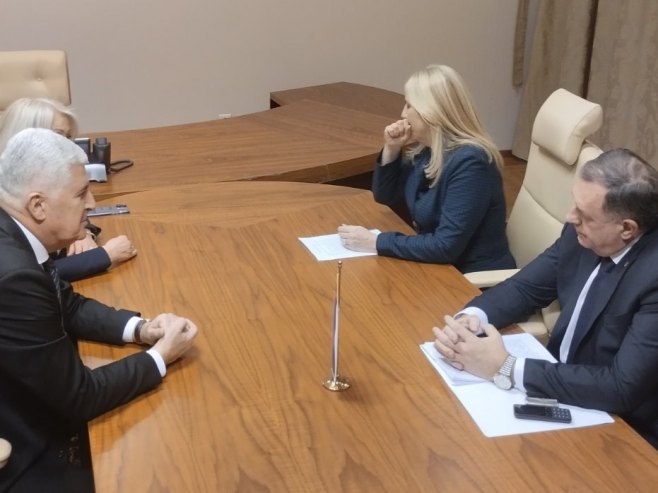 Sastanak rukovodstva SNSD-a i HDZ-a u Istočnom Sarajevu