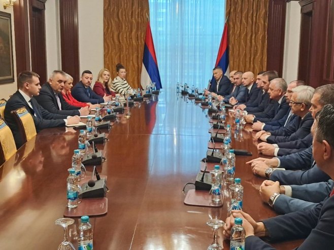 Minić sa predstavnicima političkih partija (FOTO)