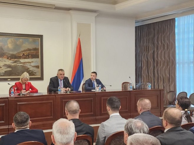 Socijalni partneri nakon sastanka sa Minićem: Nova vlada ima našu podršku