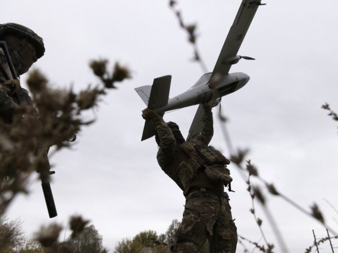 Dron (Foto: EPA/YEVHEN TITOV) - 