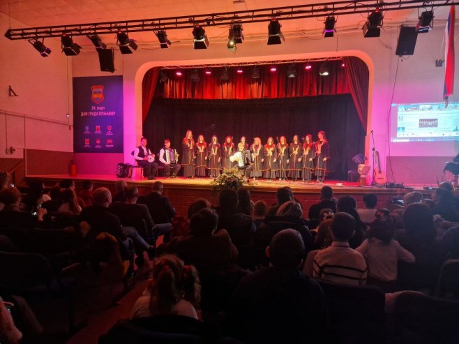 U Prnjavoru održan "Prvi svetosavski sabor pesme sa Kosova i Metohije kroz Republiku Srpsku"