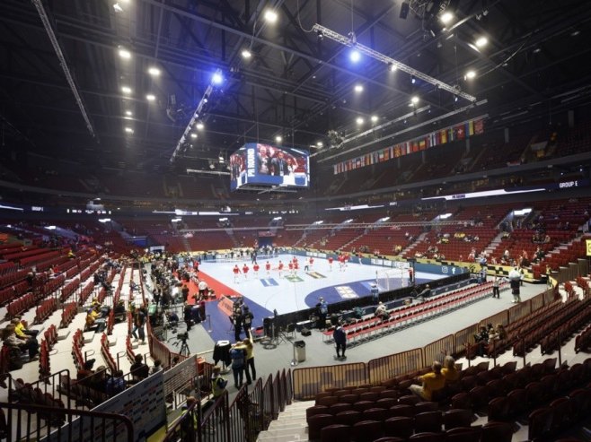 Na Evropskom prvenstvu u rukometu puštena Tompsonova pjesma