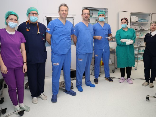 UKC Srpske: Izvedena laparoskopska operacija karcinoma rektuma