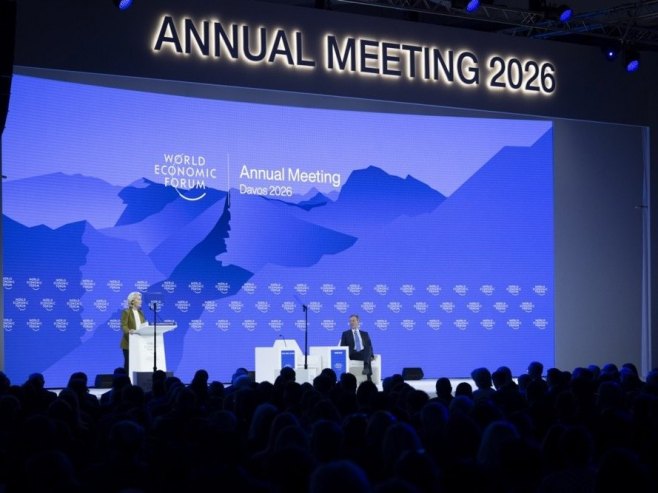 Vučić: Lajen u Davosu istakla želju EU za nezavisnost, očekuje se odgovor Trampa