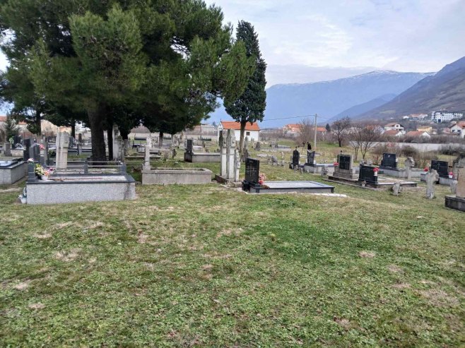 Milivojević: Napad na srpsku imovinu u Mostaru - događaj koji unosi nemir u malobrojnu srpsku zajednicu (VIDEO)