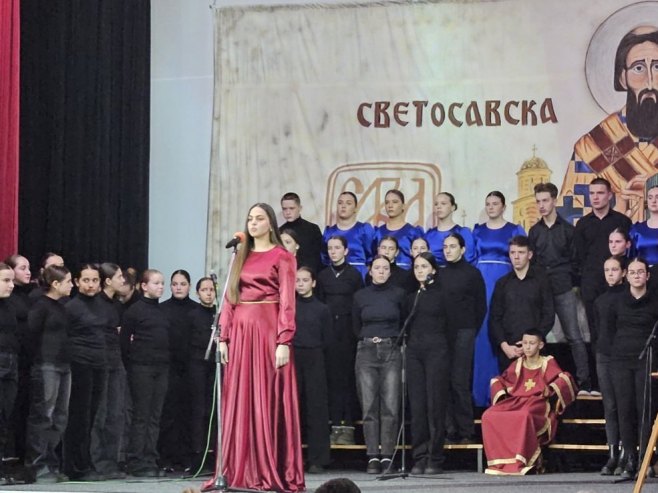 Mrkonjić Grad: Zanimljiv kolažni program za Svetosavsku akademiju (FOTO)