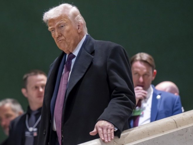 Tramp povukao poziv Kanadi za Odbor za mir