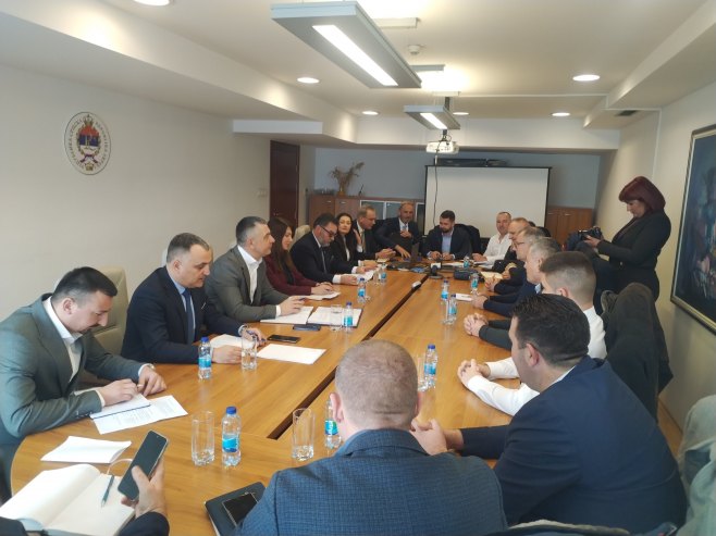 Sastanak u Ministarstvu poljoprivrede: Preduzeti mjere za zaštitu domaće proizvodnje