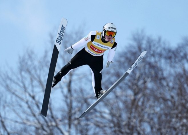 Domen Prevc postao svjetski šampion u skijaškim letovima
