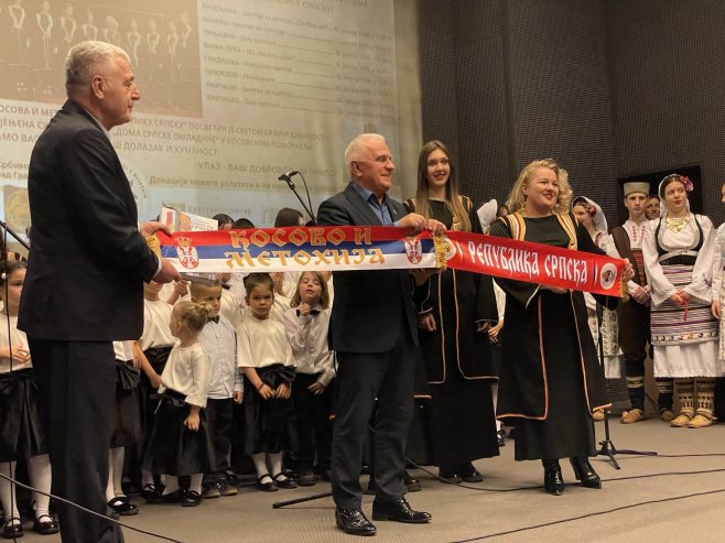 Završen humanitarni Svetosavski sabor pjesme Kosova i Metohije kroz Republiku Srpsku (VIDEO)