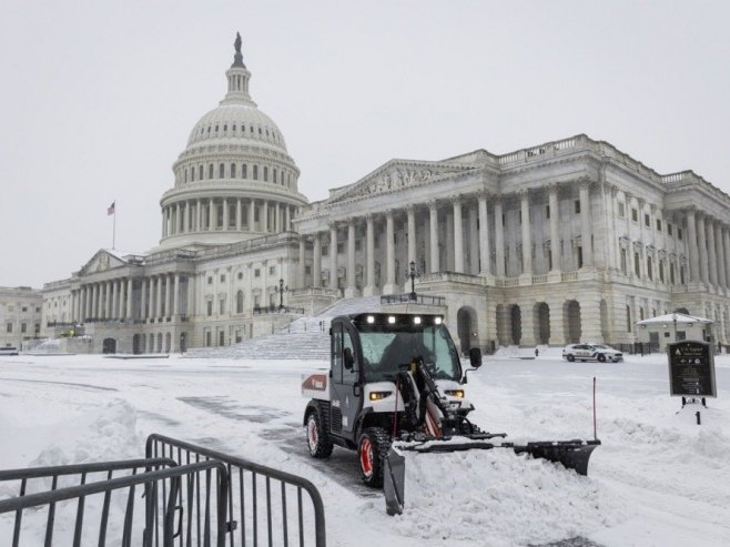 U zimskoj oluji širom SAD poginulo najmanje sedam osoba