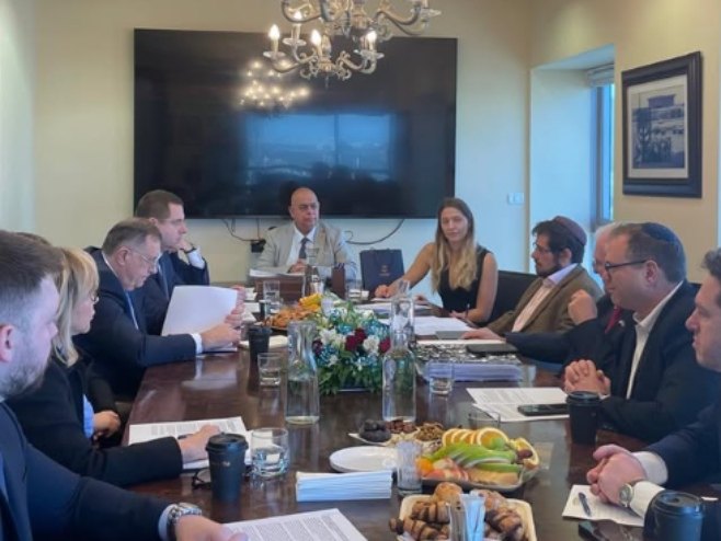 Dodik i Trišić Babić u Izraelu (Foto: instagram.com/mdodik.official) - 