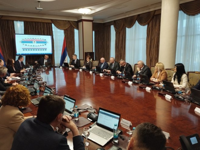 Nova Vlada Srpske održala konstitutivnu sjednicu (FOTO)