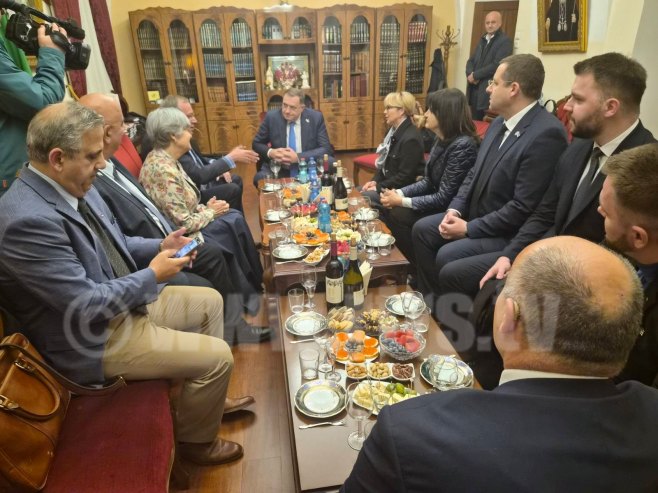 Sastanak delegacije Srpske sa ruskim ambasadorom u Izraelu (FOTO/VIDEO)