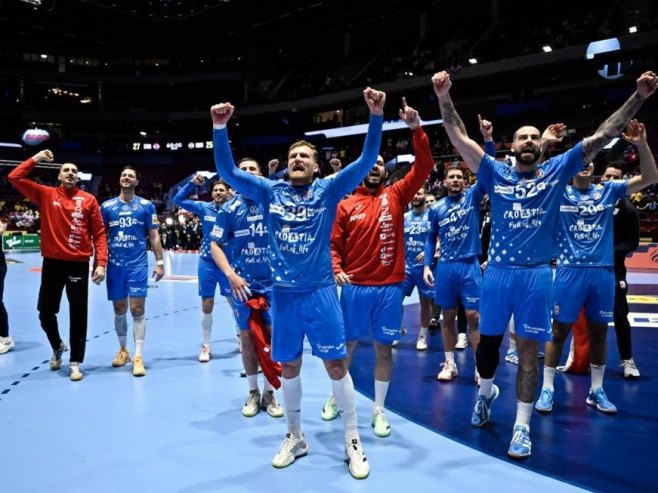 Rukometaši Hrvatske proslavili pobjedu uz Tompsona (VIDEO)