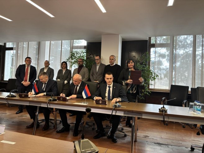 Potpisan ugovor o prenosu koncesije sa "Komsara" na RiTE "Ugljevik"