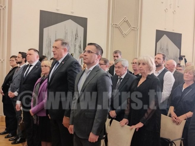 Trišić Babić i Dodik na Svetosavskoj akademiji u Budimpešti