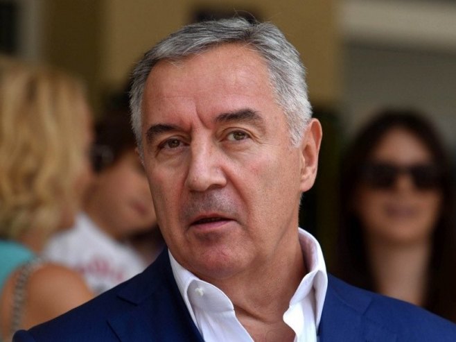 Mediji: Bivši crnogorski predsjednik u Epstinovim fajlovima; Đukanović negira
